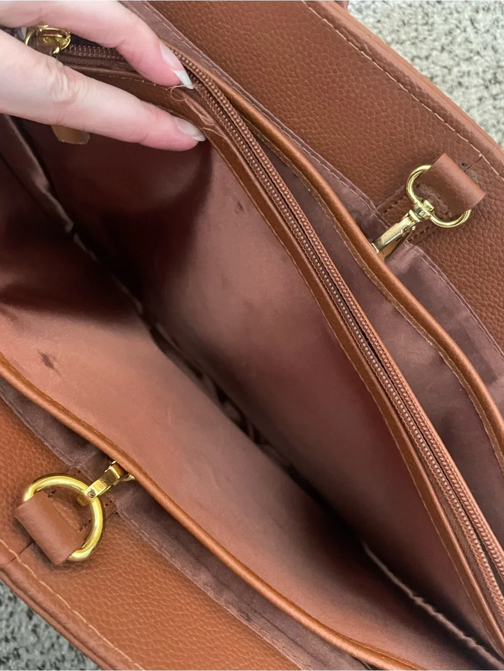 JOY & IMAN Essentials Brown Leather Tote w/ Original Watch and Flashlight